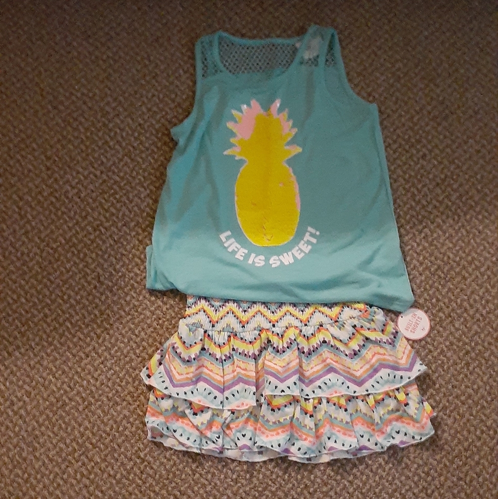 Girl's Justice Outfit. NWT Skirt is size 8, and the top size 10 fits the same.